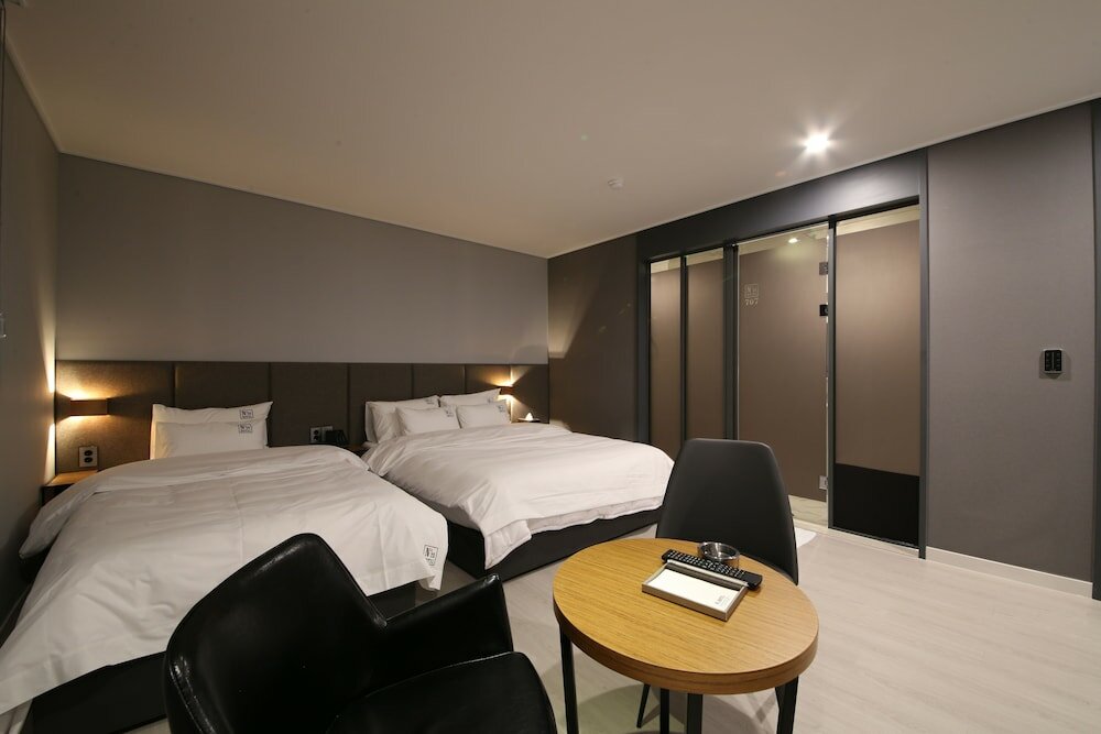 Фото Hotel № 25 Seomyeon Ilbeonga