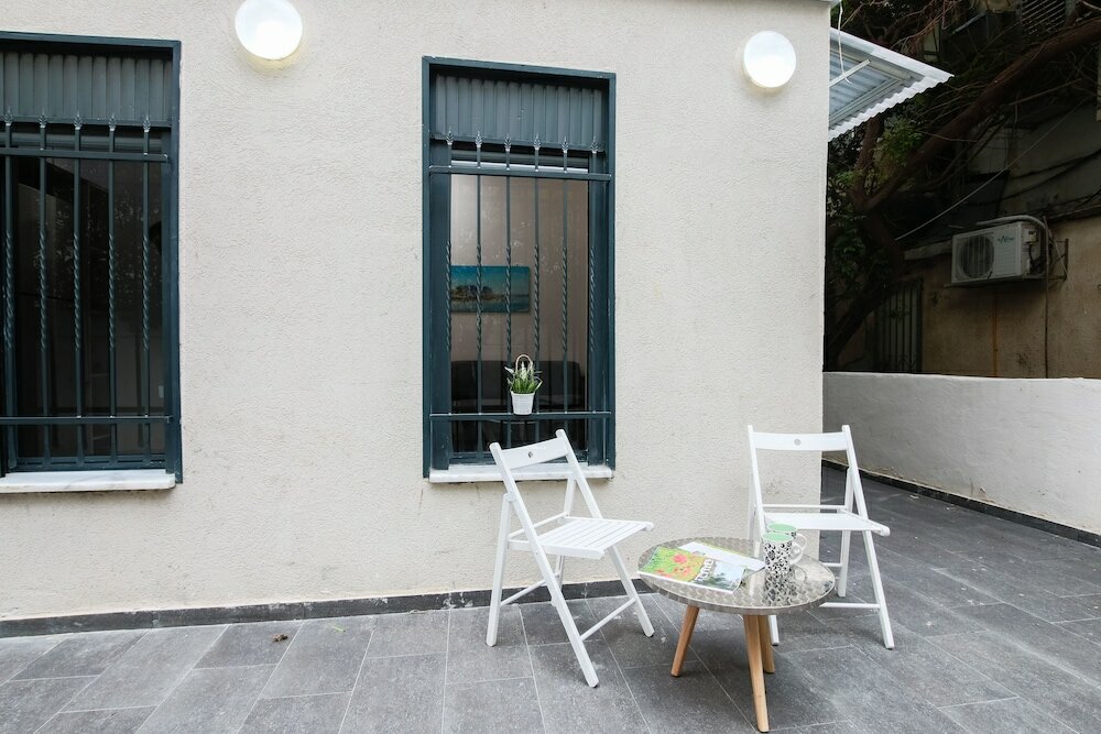 Фото Апартаменты 1 Br with Patio in City Center by FeelHome