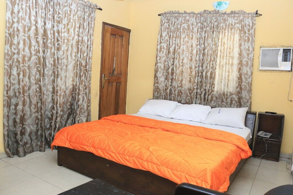 Фото Nima Suites