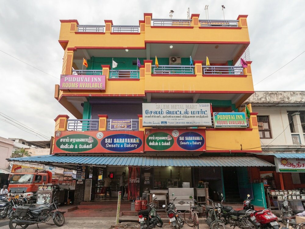 Фото Oyo 18450 Puduvai Inn Guest House