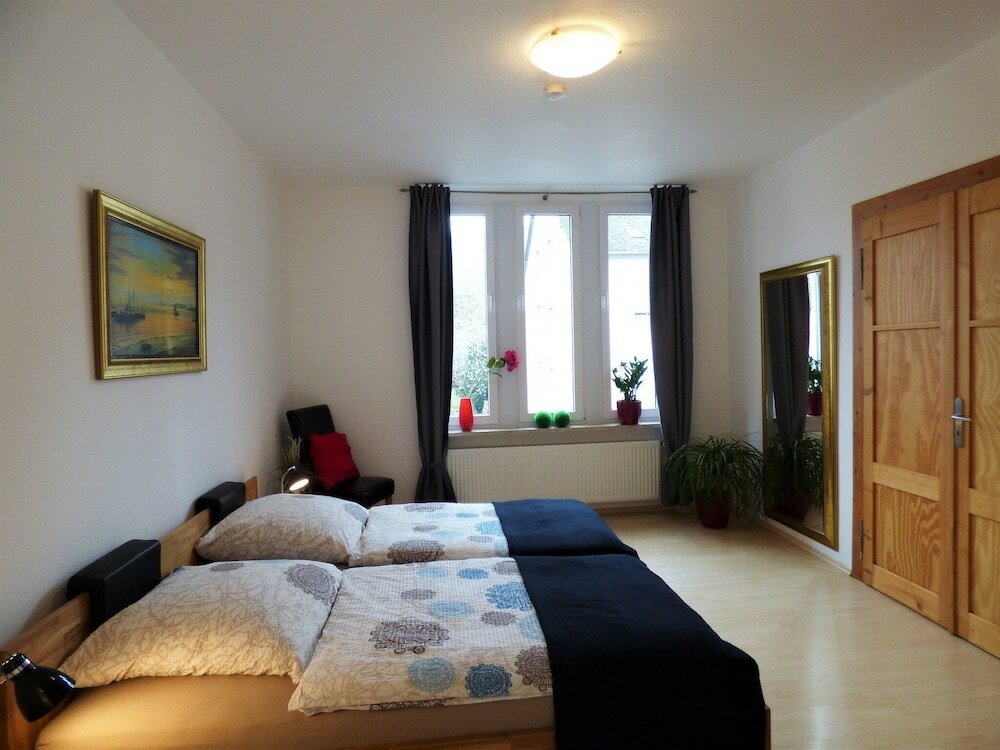 Фото Sonnenhaus Ferienwohnungen