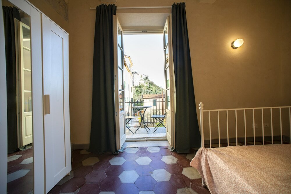 Фото Ostello Palazzo Nizza