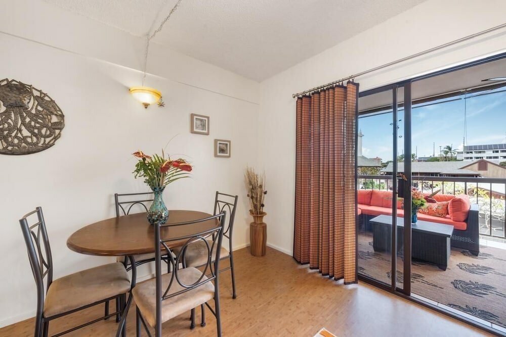 Фото Kona Plaza 217