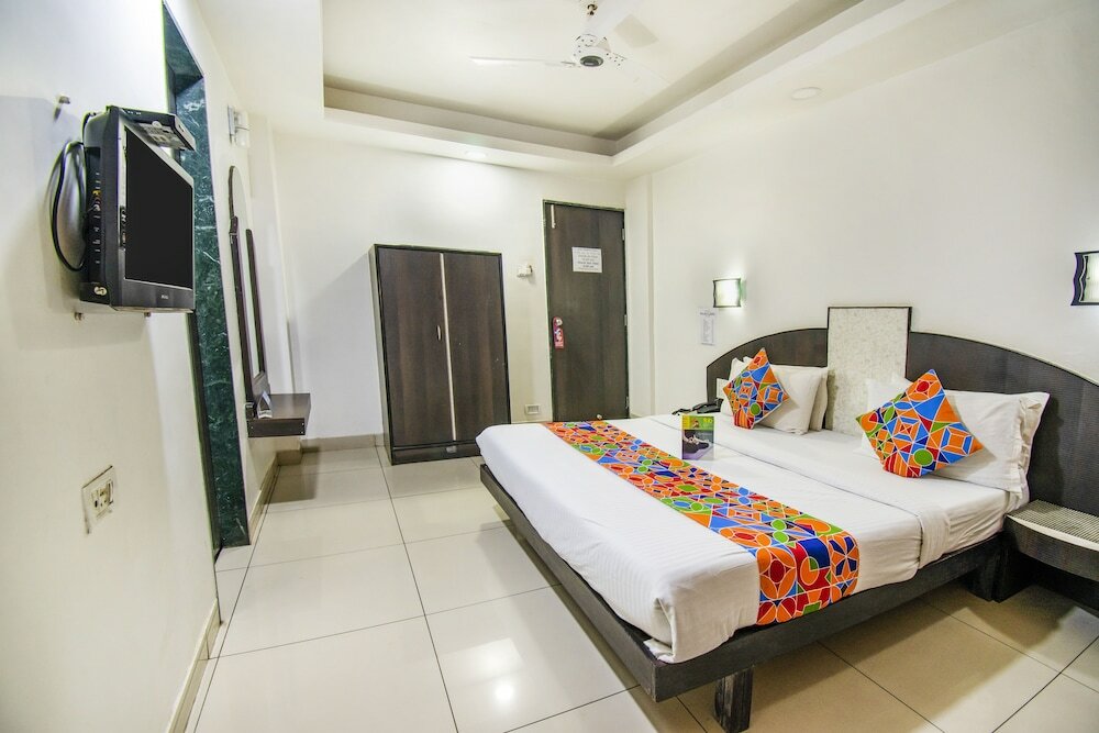 Фото Balaji Classic Hotel