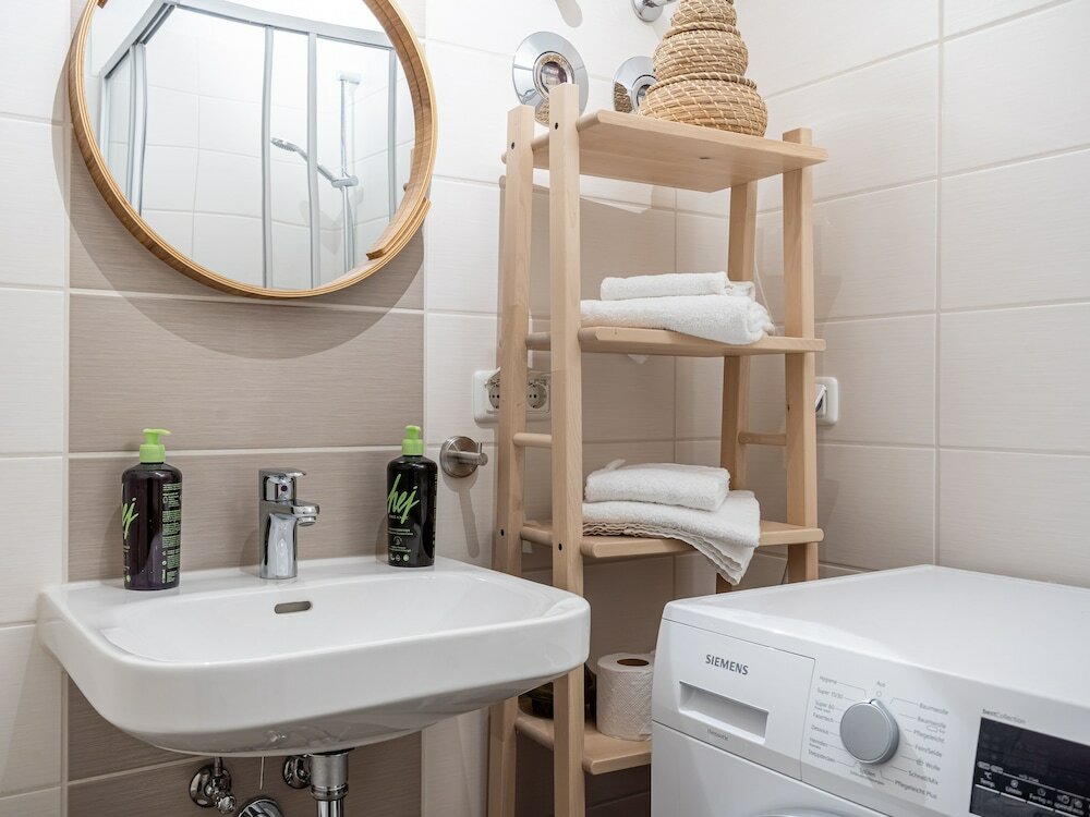 Фото Limehome Magdeburg Hasselbachplatz