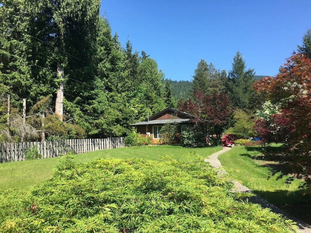 Фото B - Sechelt Private Coastal Home