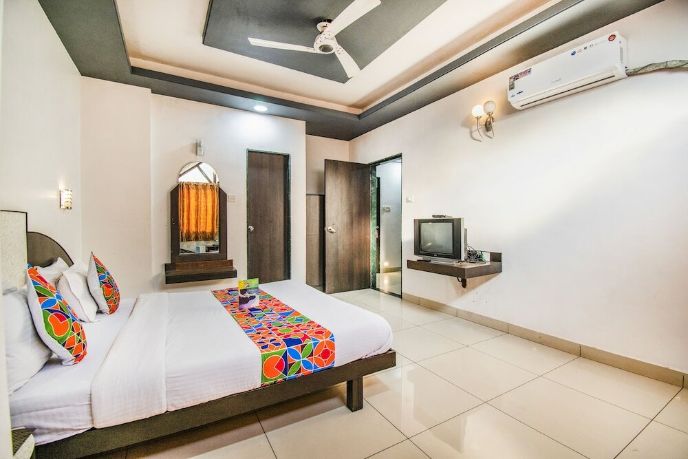 Фото Balaji Classic Hotel