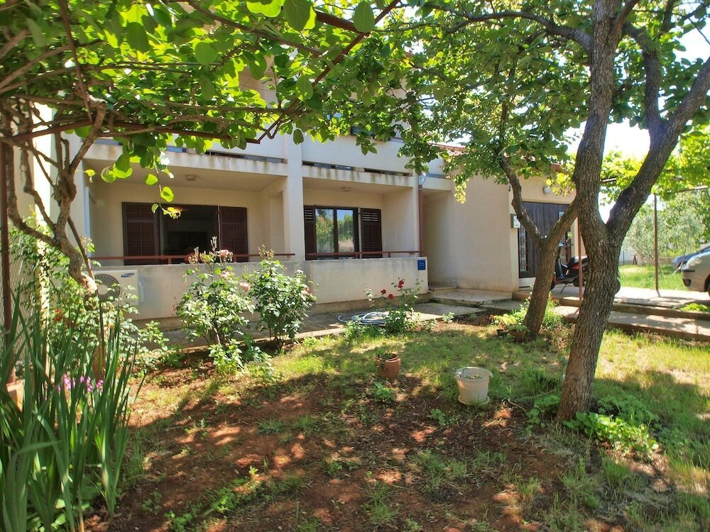 Фото Apartment 108