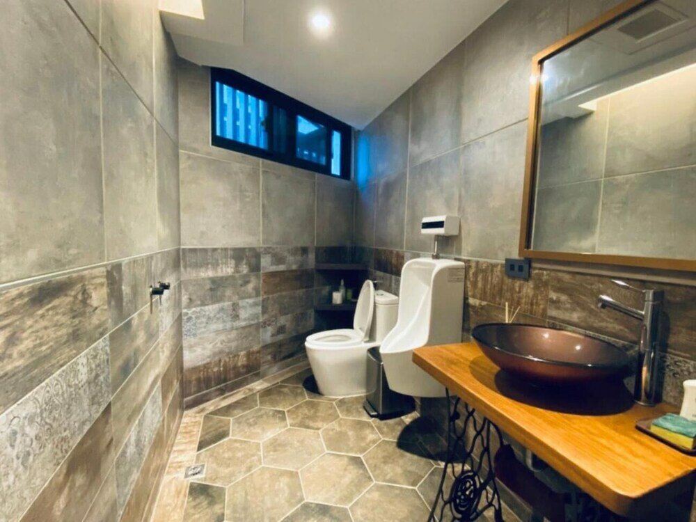 Фото The Upstairs