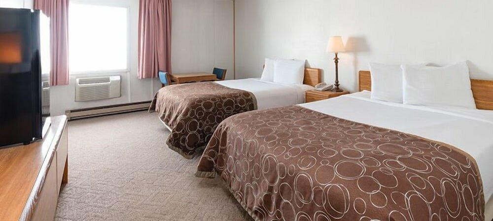 Фото Blackstone Hotel