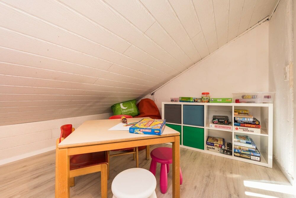 Фото Traum-Ferienhaus auf der Burghalde