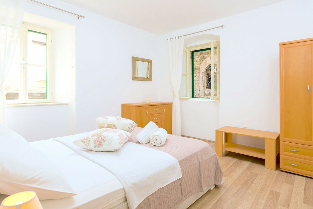 Фото Palace Collection