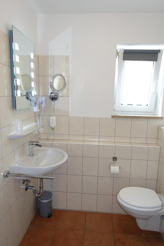 Фото Altmühlhotel Treuchtlingen