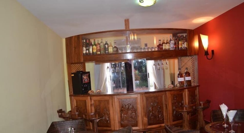 Фото Red Island Inn