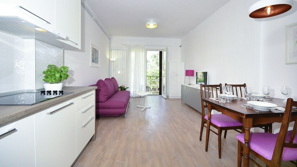 Фото Apartments Denise Podgora