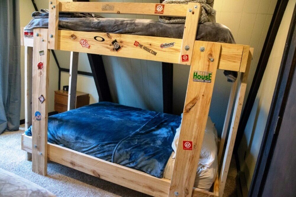 Фото Mammoth Mountain Cabin