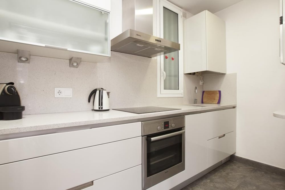 Фото Akira Flats Roger de Flor Chic apartment