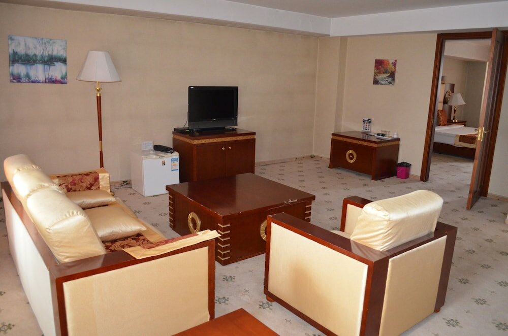 Фото Kyoyushu Hotel