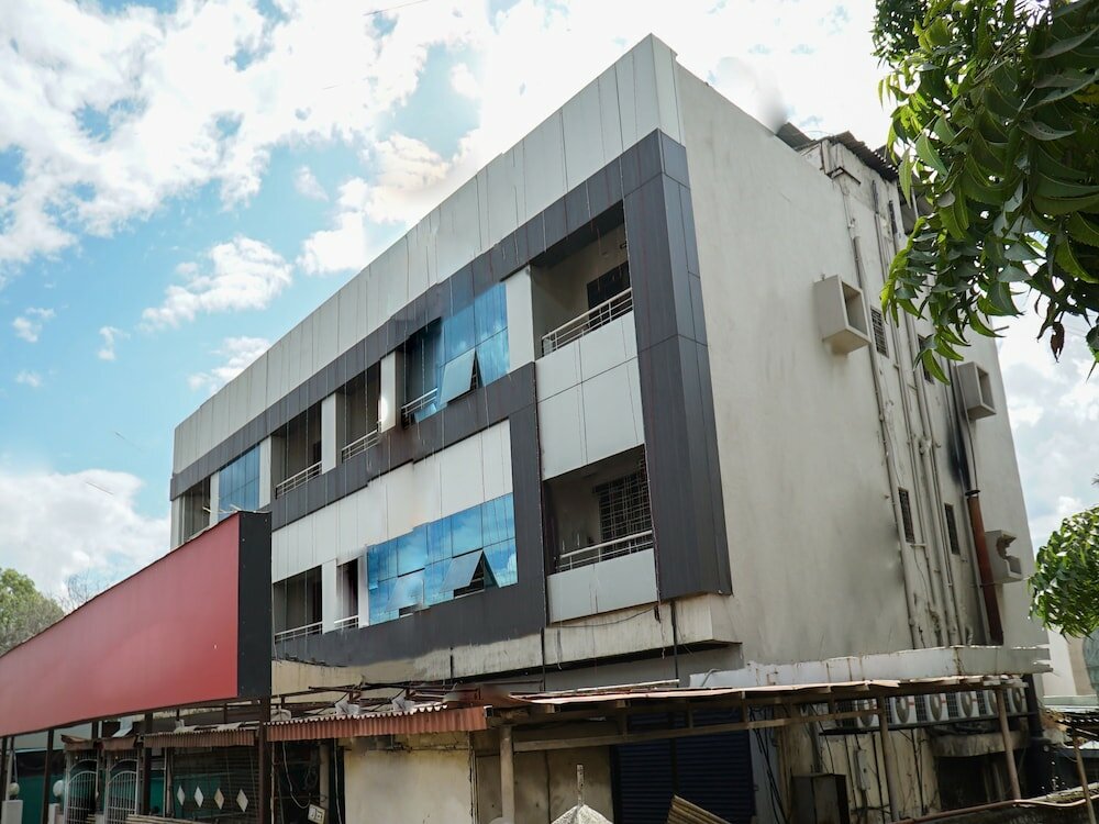 Фото отеля 2