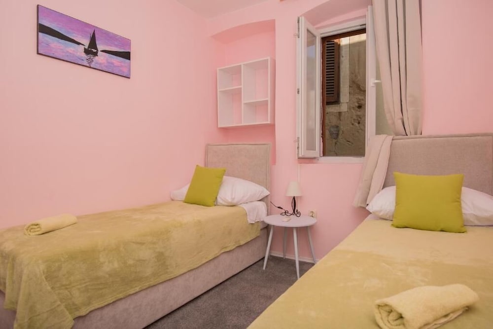 Фото Tequila Bar Hostel - Adults Only