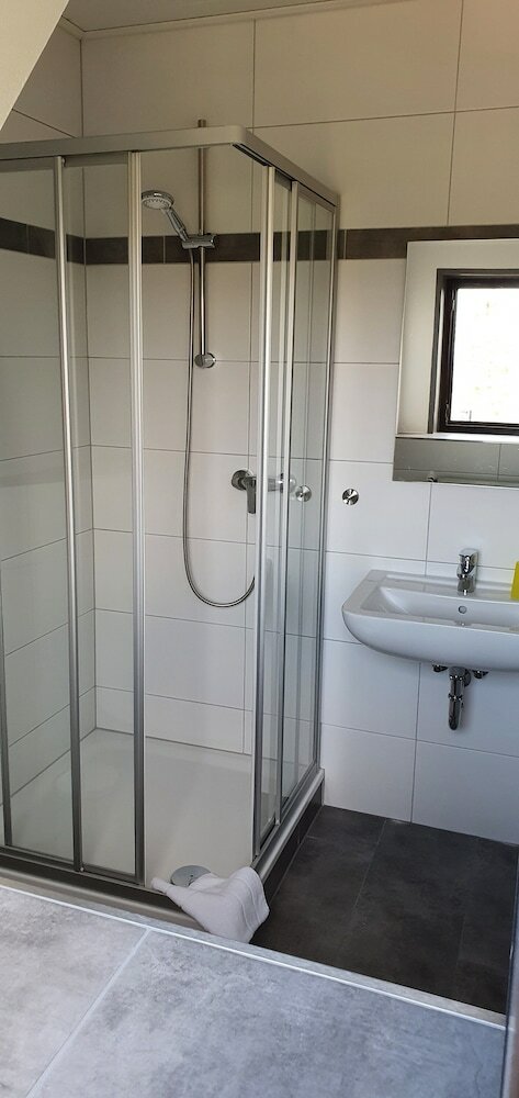 Фото Café Sonnenschein & Pension