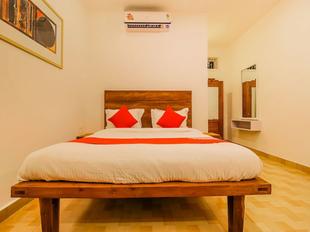 Фото Oyo 22056 Arambol Plaza Beach Resort