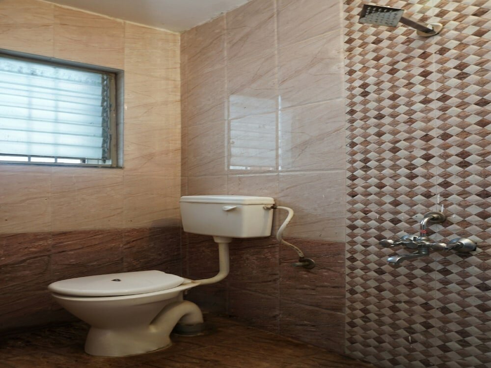 Фото Oyo Flagship 22520 Lakeview Lohegaon