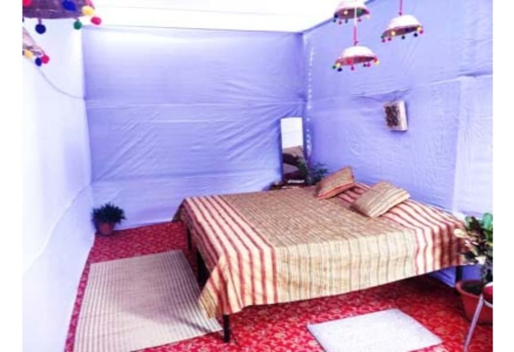 Фото Swachh Room