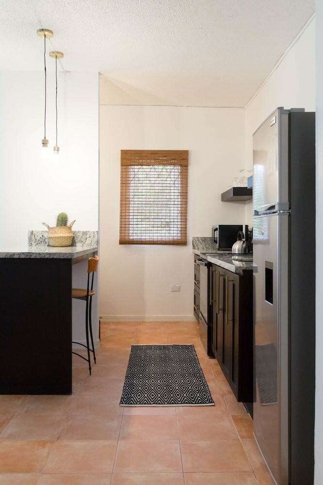 Фото Renovated Apt. Walk to Marley Museum