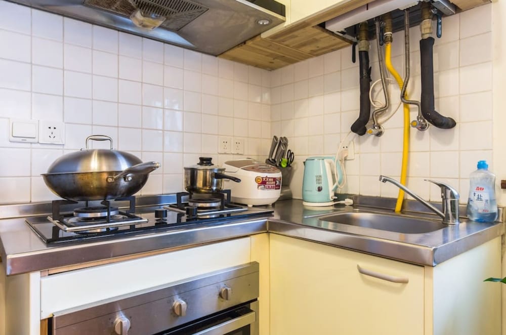 Фото Shanghai Yanshe Huashan Road Branch