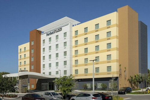 Гостиница Fairfield Inn & Suites by Marriott Miami Airport West/Doral в Майами