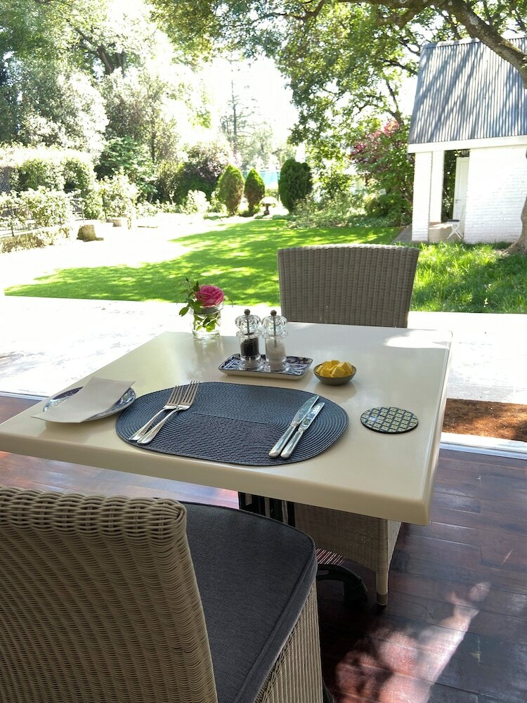 Фото Oxford Healthcare Retreat