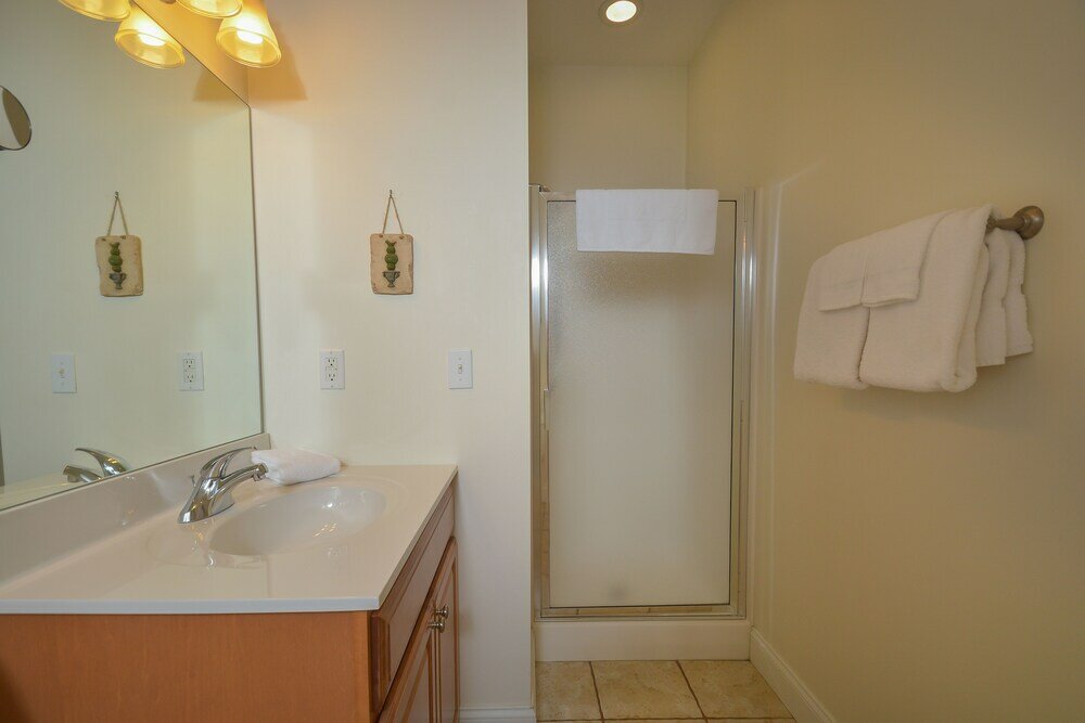 Фото CannaWisp 4 Bedroom Townhome