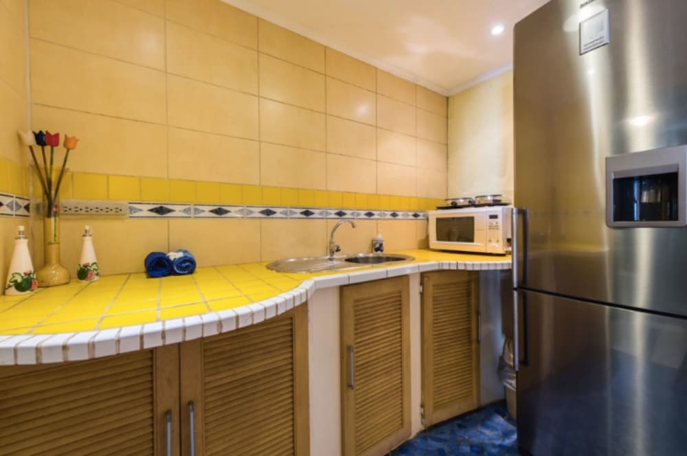 Фото Sunflower Villa Studios by Cmd