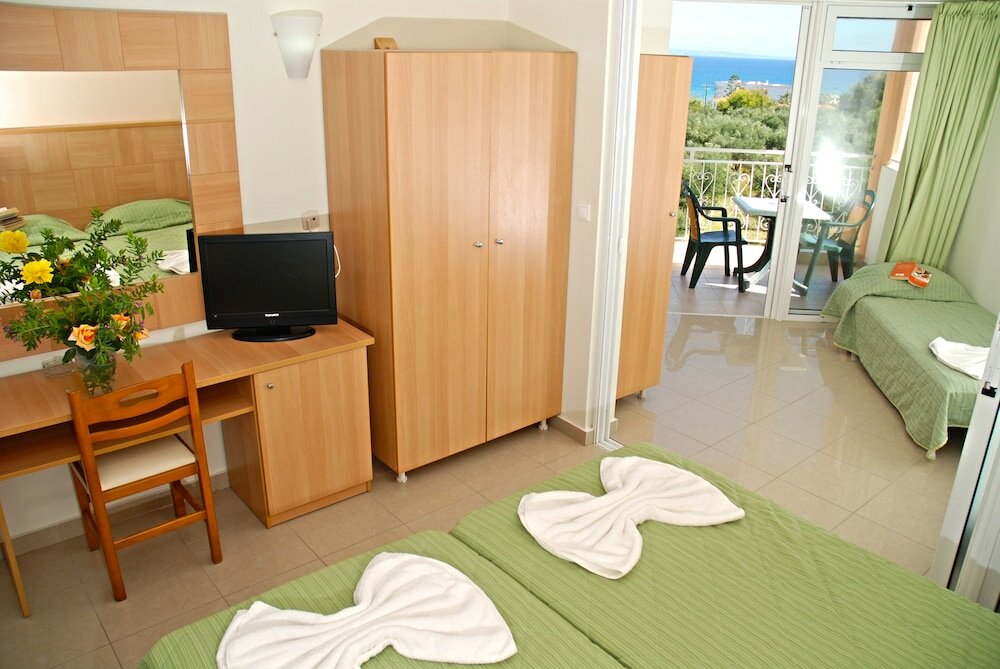 Фото Admiral Hotel – All Inclusive