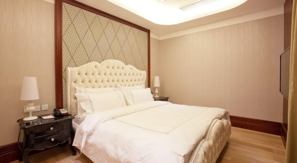 Фото Complex International Hotel