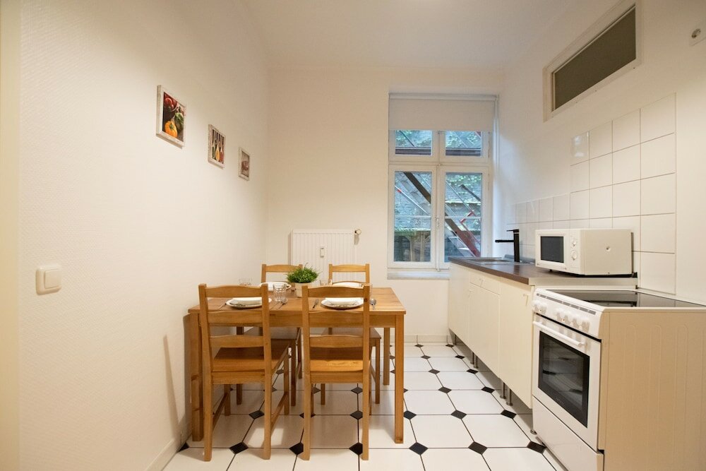 Фото Large City Center Apartment