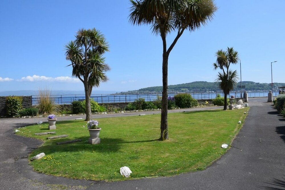 Фото One Marine Place