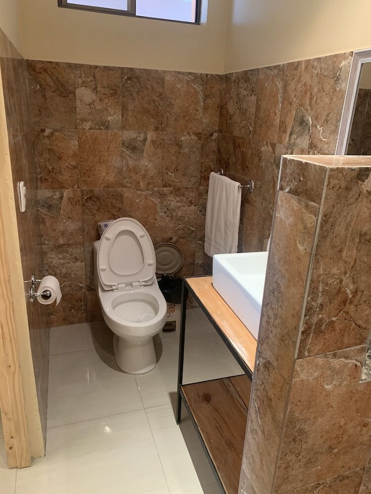 Фото Black Pearl Inn