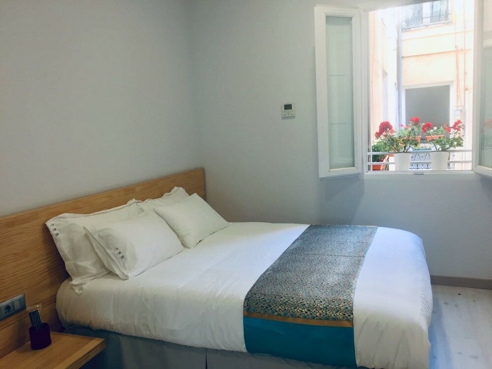 Фото Hostal Palacio Luna