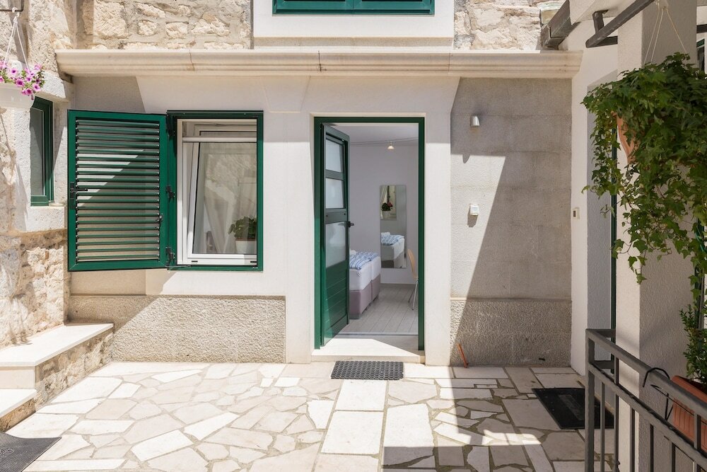 Фото Split Center Suites