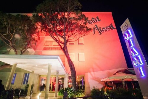 Гостиница Hotel Miami Beach в Червии