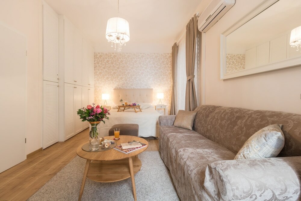 Фото Apartments and rooms Perla