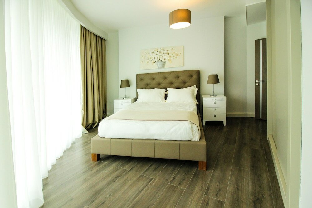 Фото Carrington Gold Tower