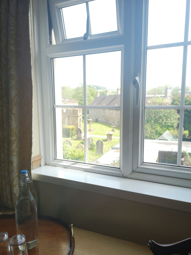 Фото The George Inn