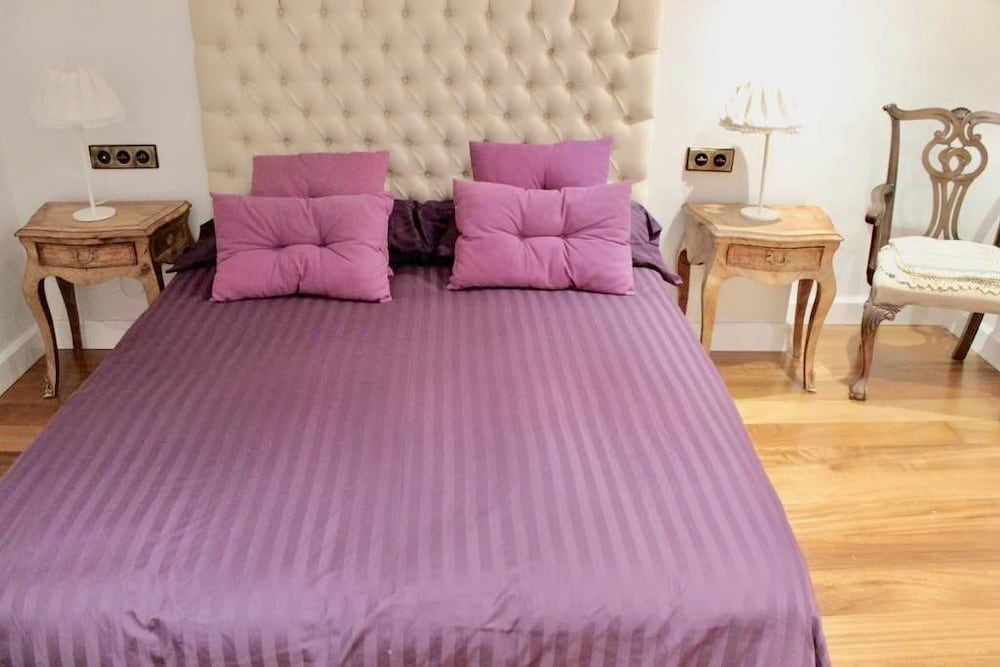 Фото Luxury Apartment Santa Barbara Castle