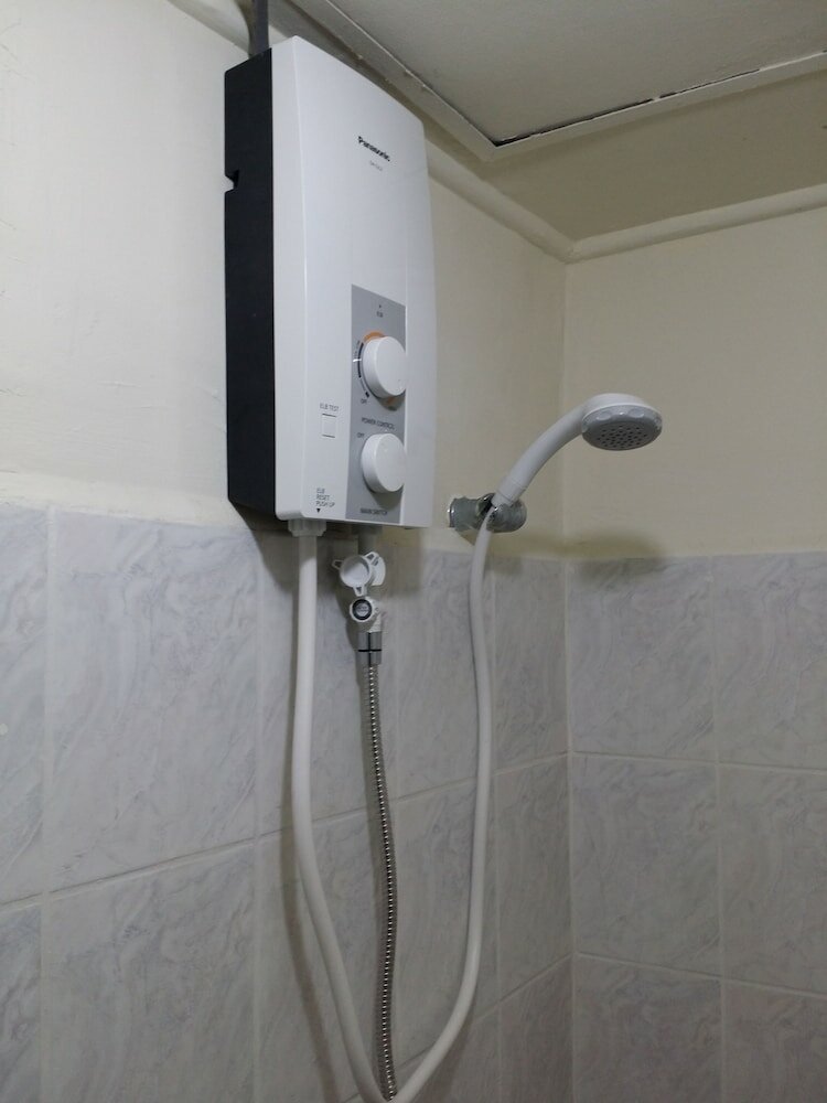 Фото Obaid's Condo in Winland Towers