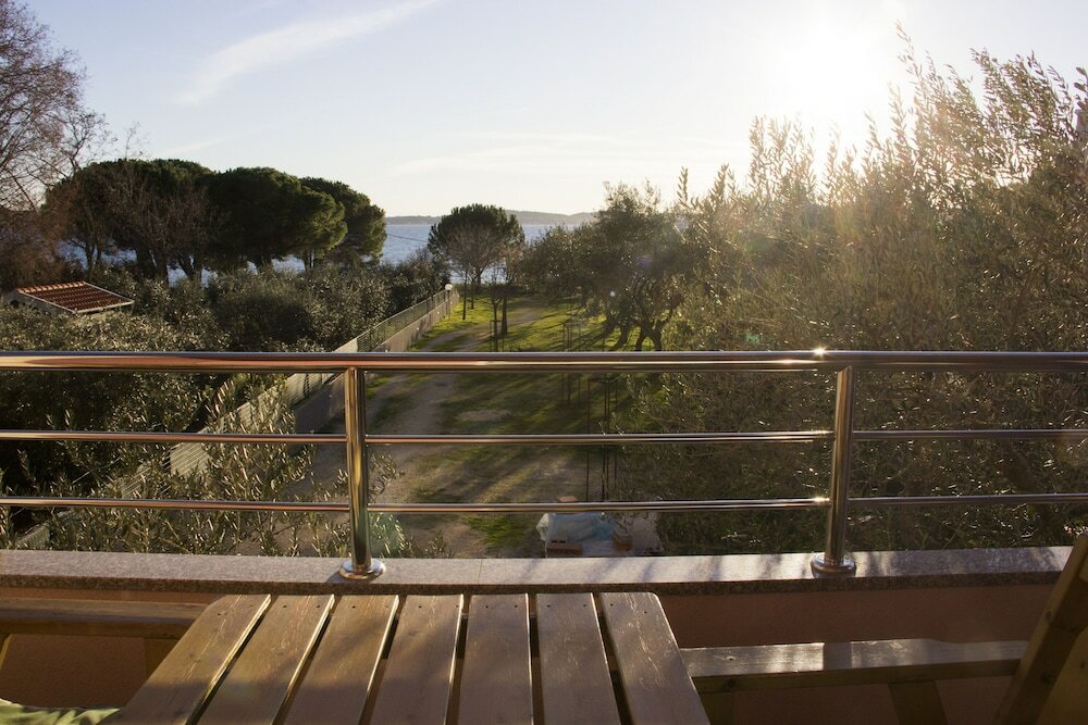 Фото Apartments Karla