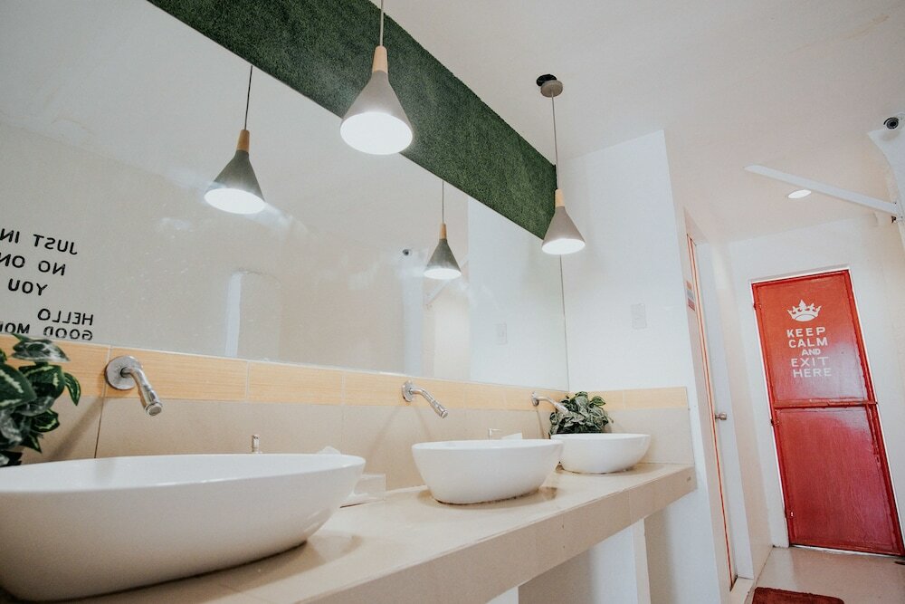 Фото Murals Hostel and Cafe