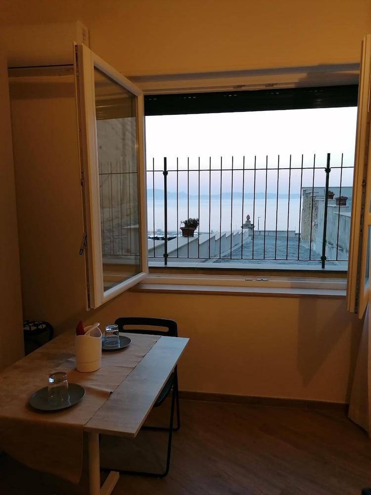 Фото Napoli d'Amare